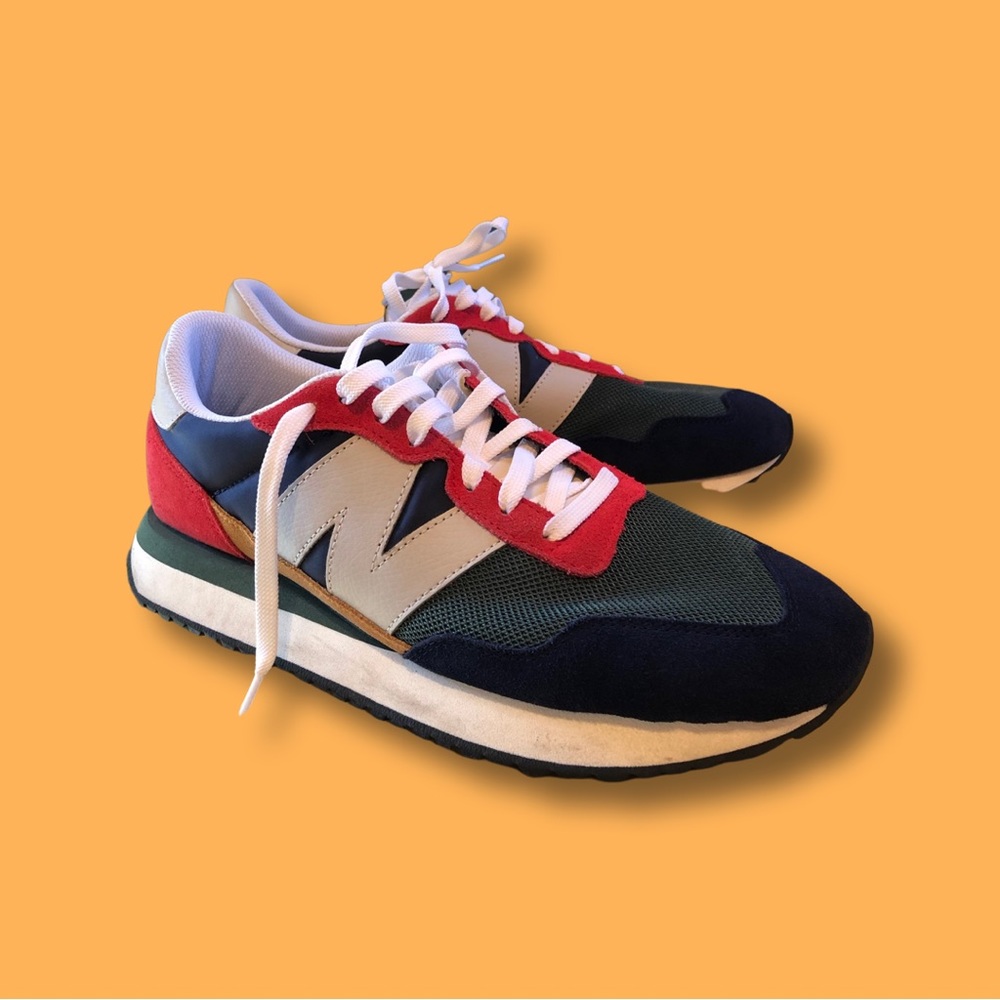 New Balance 237